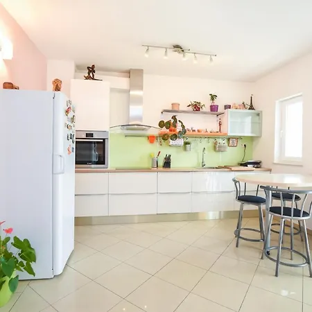 With A Parking Space Kastel Stari, - 15411